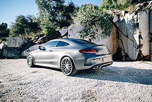 Mercedes-AMG C63S Coupe in Selenite Grey (PICS)-0joovs9.jpg