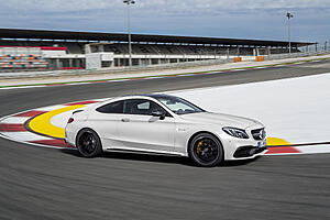 Mercedes-AMG C63 S Coupe reportedly leaks out early (PICS)-yxirtlc.jpg