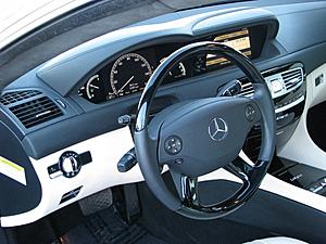 New car-cl550-steering-wheel.jpg