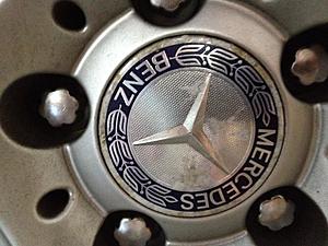 new center caps-img_0434.jpg