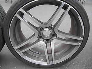 Wheels-rear-rim.jpg