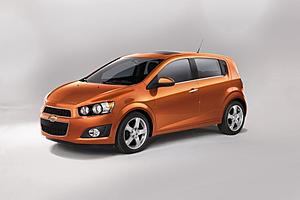 My New Daily-2013-chevrolet-sonic-0271.jpg