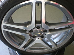 need yuor help on deciding what color, i have 10 hours to decide,white or black-kgrhqr-oie-uf2-zqdbp3qzdtzcq-60_12.jpg