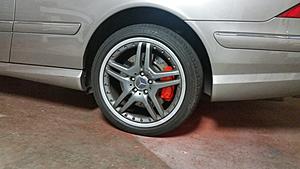 Painted the Calipers tonight - Jury is not just out, they are likely laughing.-20140922_205013_zpsv2agr7jd.jpg