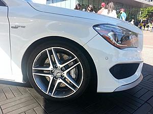 CLA45 AMG (US Builds) Lit AMG Door Sill Plates?-20130907_103434.jpg