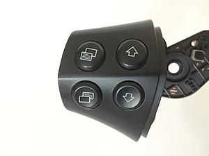 A Class (w169) Steering Wheel Buttons and Frame-a_class_buttons_2.jpg