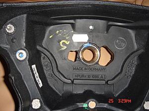 FS: Black W209 steering wheel Brand new!!-dsc01753.jpg