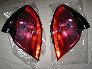 FS: w203 sedan/coupe stock items-taillights.jpg