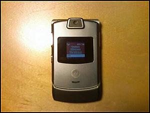 FS: (Verizon) Motorola RAZR V3c Gray-156509724_515620964_0.jpeg
