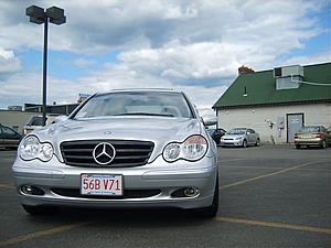 W203 Blackout CL Grille + Black Projector Headlights-s8002790.jpg