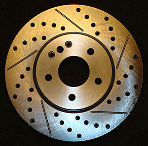 Sold: C320 X-drilled and slotted front rotors-dsc00140.jpg