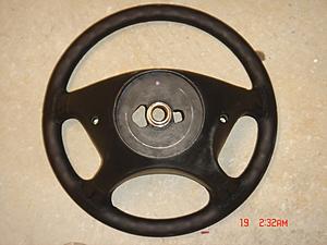 FS: Mercedes SL R230 CLK W209 Black Leather Steering Wheel-dsc04311a.jpg