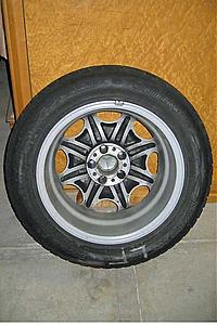FS: R129 factory alloys + Blizzaks-sl-wheel-blizzak-rear-forum.jpg