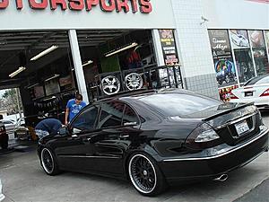 FS: 2007 E350 sport rear bumper(Black)...-dsc05523.jpg