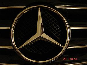 FS W203 CL Style Grill Black-dsc00271.jpg