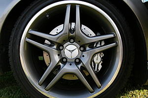 FS: selling my professionaly painted 18&quot; AMG W211 Twin Spoke wheels 05' E55-img_1335-2-.jpg