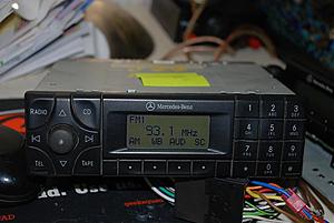 Radio display no longer illuminates? How to repair?-dsc_0791.jpg