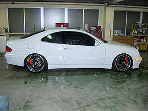 What Type of wheels would you suggest on a White CLK? I'm open to opinions.-cimg2831s.jpg