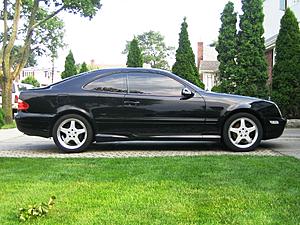 was the blue purplish color made with a black interior?-img_0071.jpg