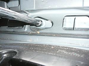 How to remove rear bumper &amp; retro fit parking sensors.-rear-bumper-2-.jpg