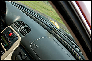 W208 CF Interior-carbon-dash3.jpg