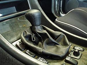 W208 with Shift boot-shifter-3.jpg