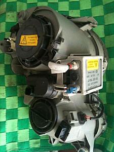 FS W208 Xenon OEM Headlights-pair3.jpg