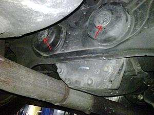 Rear Differential BANGING!!! Need help PLEASE-img00011-20100129-1514.jpg