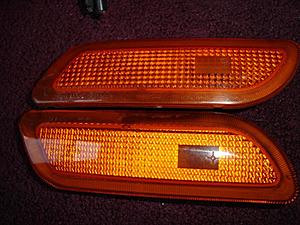 fog lights/ front bumper side marker lights 4 sale !!-dsc03476.jpg