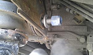 Why different bolts on Lower Control Arms, same car?-imag0607.jpg