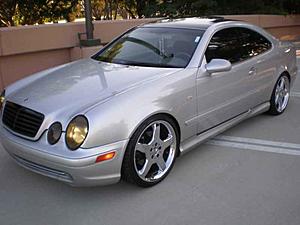 What style wheels are on this car?-clk1.jpg