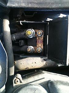 HELP!! - 2000 Mercedes CLK 200 - Battery Dead, and cant get Trunk / Boot open!-steve-iphone-3gs-18-feb-005.jpg