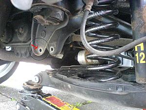 Who can tell me the bolts diameter on rear suspension arm?-rear-suspension-arm.jpg