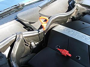A Metal Tube at the Back of the Engine....-measuring-stick-check.jpg