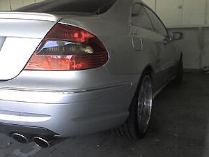 Quad Carbon Fiber Diffuser and rims installed-photo_08.jpg