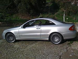 I think we should have like a ride of the month for W209 owners-clk-012.jpg