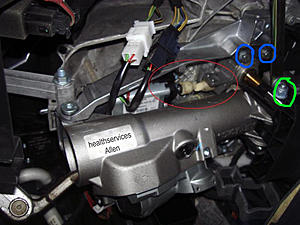 steering wheel and easy entry problem-steering.jpg
