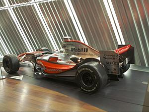 Mercedes Benz World, UK-pic04.jpg