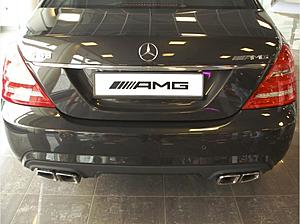 Mercedes Benz World, UK-pic001.jpg