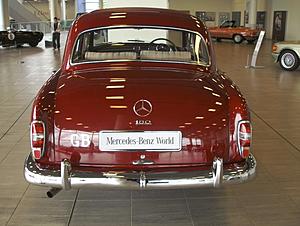 Mercedes Benz World, UK-pic0017.jpg