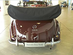 Mercedes Benz World, UK-pic0003.jpg