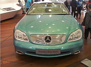 Mercedes Benz World, UK-pic00012.jpg