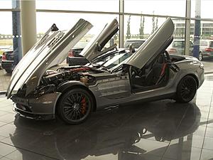 Mercedes Benz World, UK-pic00017.jpg