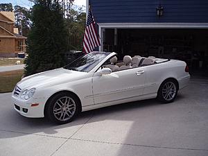 Finally got some pix of the new 2 me '08 CLK350-clk2.jpg