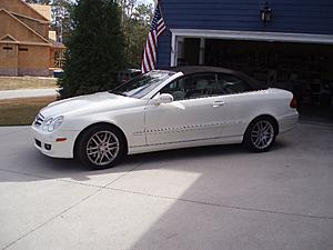 Finally got some pix of the new 2 me '08 CLK350-clk4.jpg