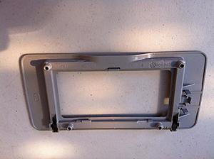 Replacing sun visor vanity mirror on CLK A/W209 2003-photo-1.jpg