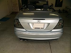 Clear Smoked Tail Lights-center-close.jpg