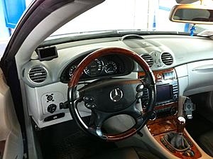 W207 steering wheel retrofit to W209 and two tone interior-before.jpg