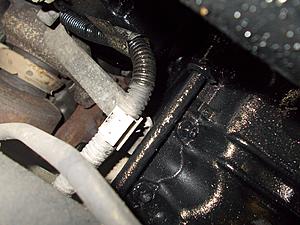 CLK 270CDI 1.5L Oil leak under the car.-dscn1471.jpg