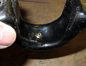 DIY: W209 fix for creaky sway bar bushings (w/pics)-14zerk-installed.jpg